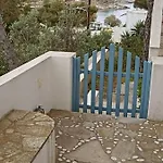 Blue & White Cycladic House - 100m From The