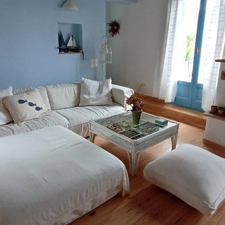 Blue & White Cycladic House - 100m From The Casa vacanze