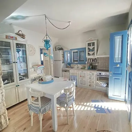 Blue & White Cycladic House - 100m From The Mégas Yialós-Nítes