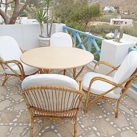 Blue & White Cycladic House - 100m From The