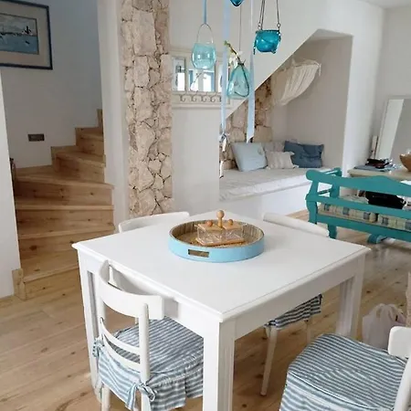 Blue & White Cycladic House - 100m From The Semesterbostad